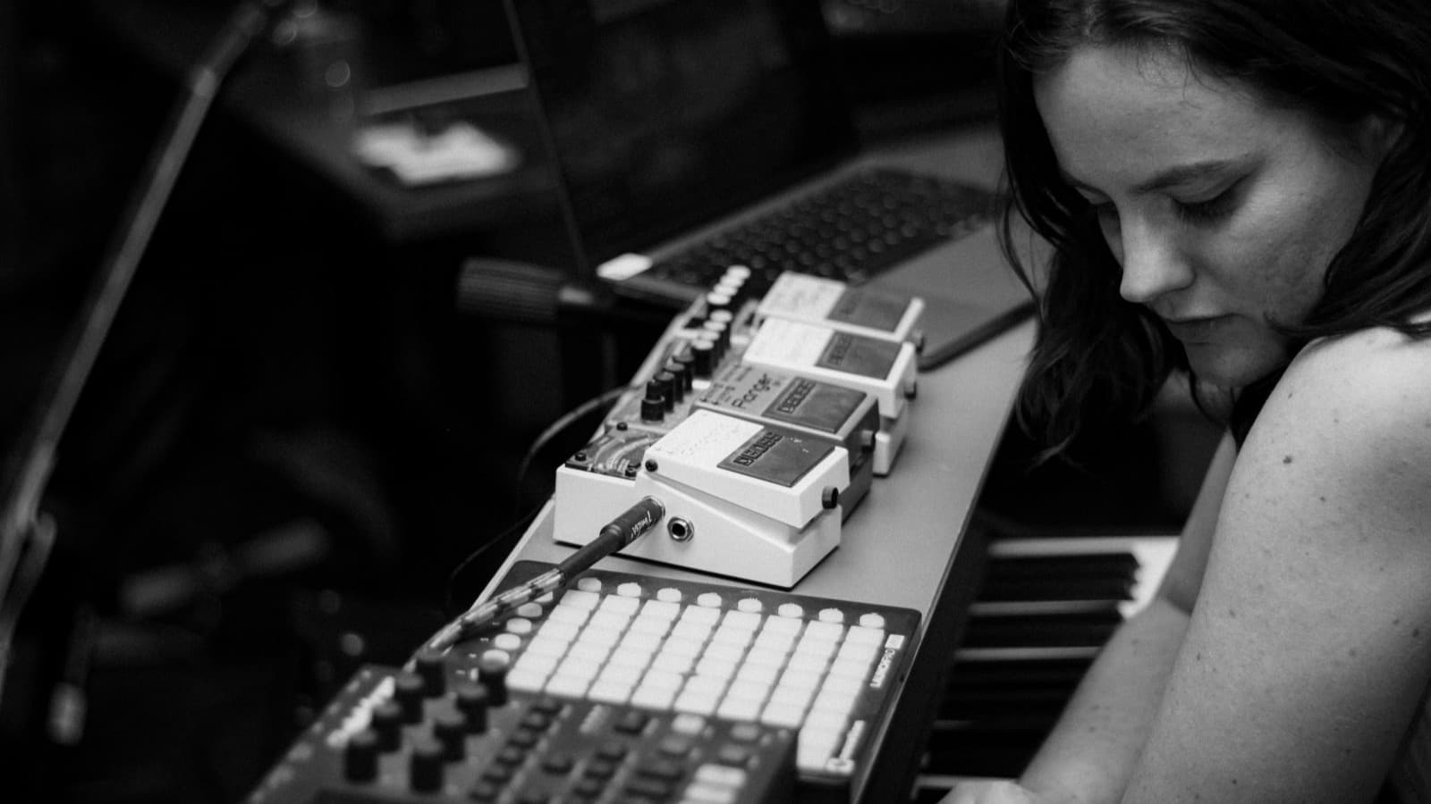 Live Performance by Kate de Gruchy profile photo